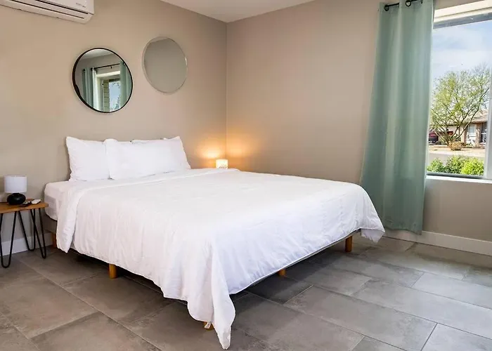 *msg For 5%off*kingbed Poolyard Guesthouseglendale * Glendale